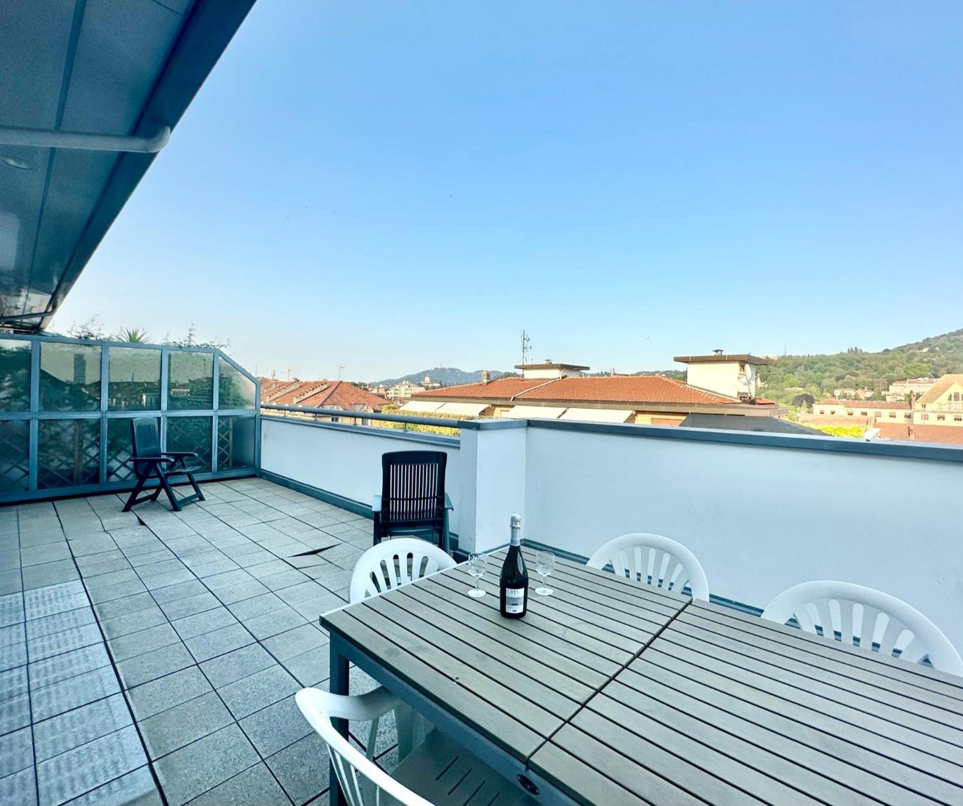 Hostdomus - Turin Rooftop Turim Exterior foto