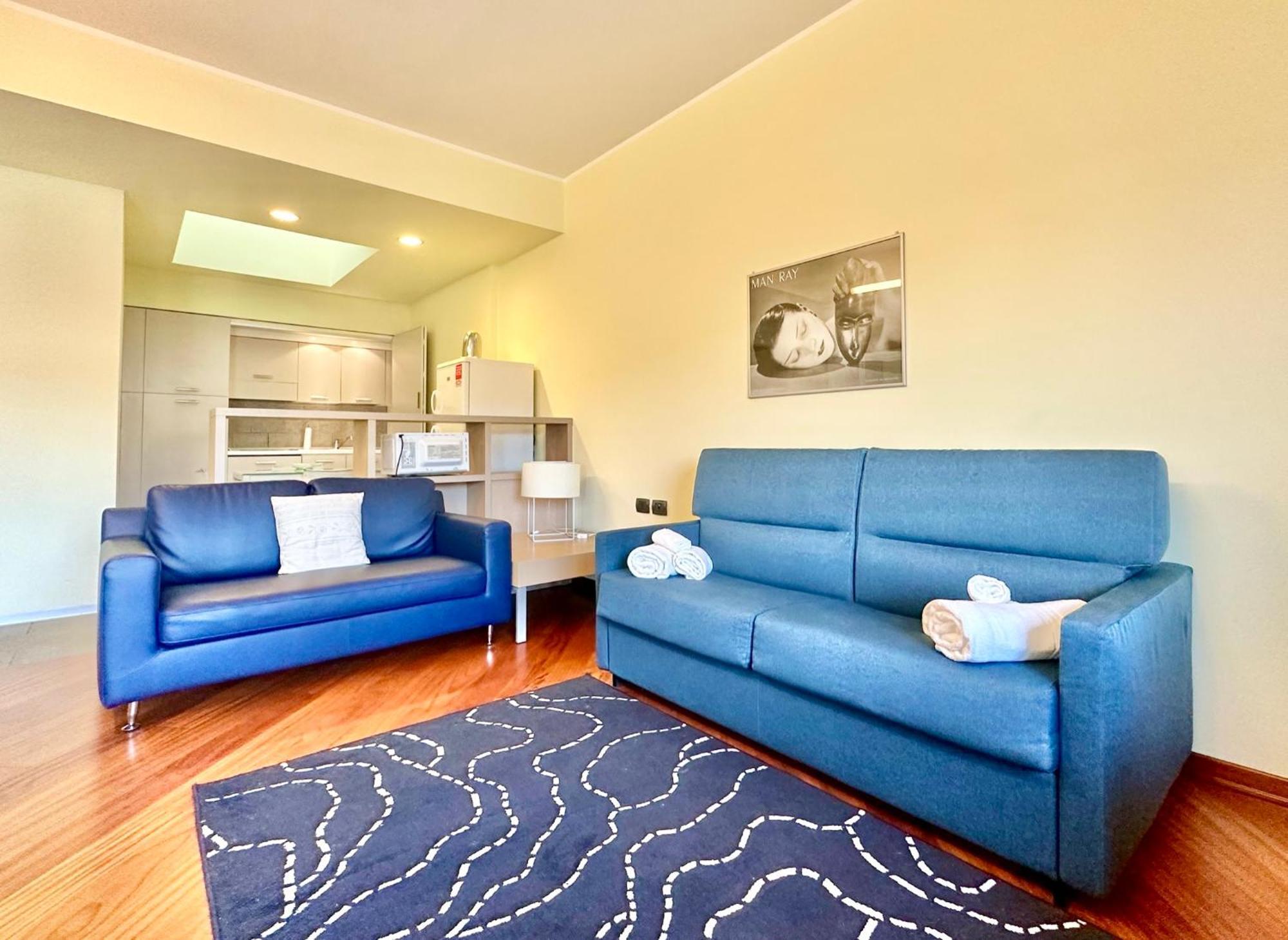 Hostdomus - Turin Rooftop Turim Exterior foto
